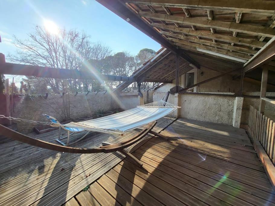 Lespignan Maison 3 Chambres Avec Piscine Couverte מראה חיצוני תמונה