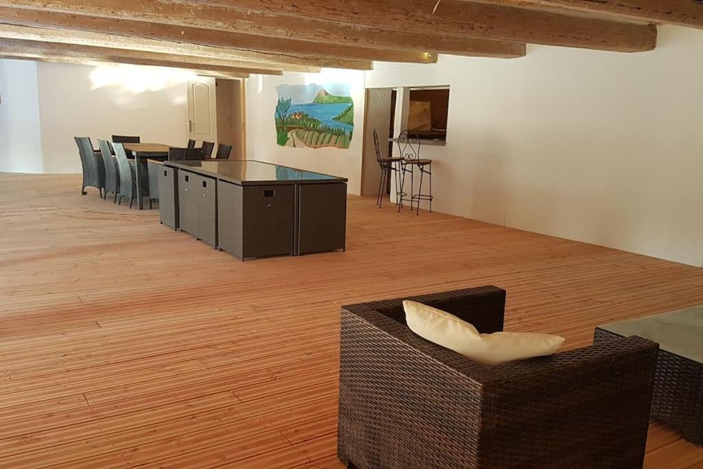 Lespignan Maison 3 Chambres Avec Piscine Couverte מראה חיצוני תמונה